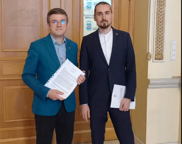 Parlamentarii USR, Irineu Darău și Andrei Miftode au depus un proiect legislativ pentru creșterea siguranței în școli