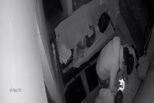Tinerii nu mai consumă cozonac sau sarmale, au trecut direct la droguri  