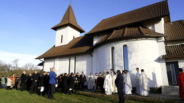 Hălmeagul şi-a finalizat noua biserică