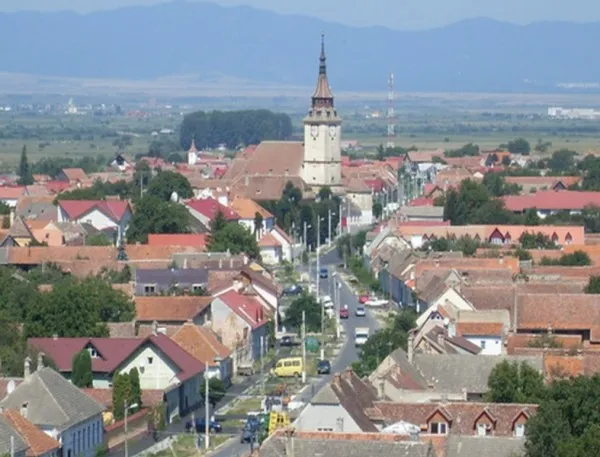 Două infracţiuni, cu un moped