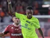 La 22 de ani, Luis Phelipe se comportă ca un cap de familie!