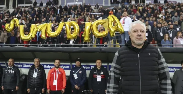 S-a readus în discuţie subiectul 
Marius Şumudică la FCSB
