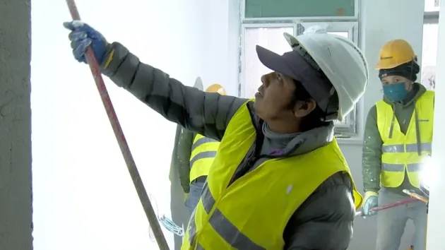 Cei 10 muncitori din Sri Lanka intoxicaţi la Sulina sunt de la Electroprecizia Săcele  