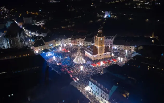 Două nopți de Revelion în Piața Sfatului din Brașov