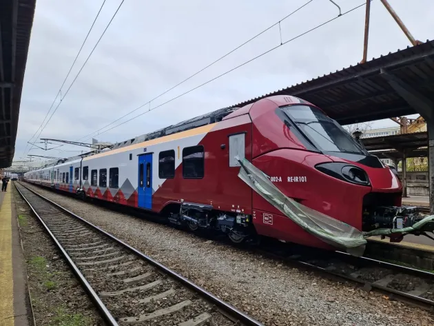 Primul tren e al Braşovului