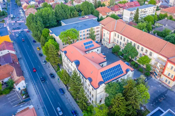 Corpul principal al Colegiului „Transilvania”, reabilitat cu bani europeni