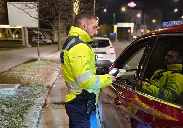Razie de o 1 zi în Braşov: 15 pietoni şi 51 de şoferi grăbiţi