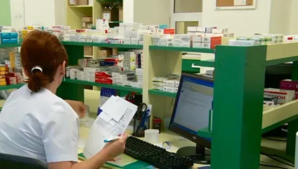 Urmăriţi după CNP: Ce trebuie să ştim despre noile reguli privind eliberarea antibioticelor