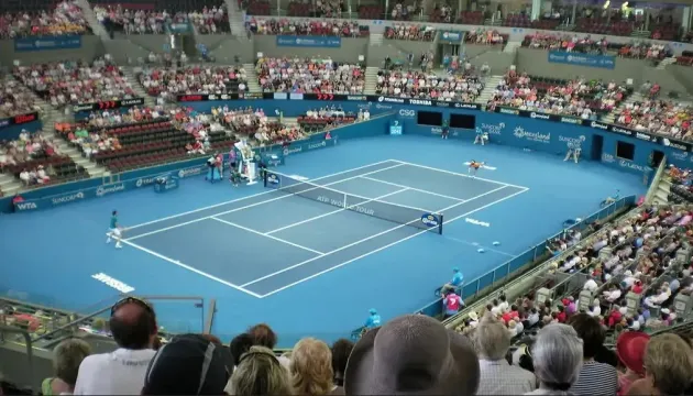 Tenis