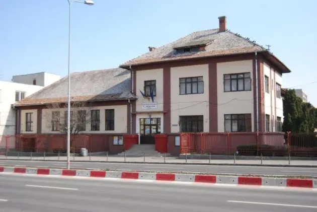 Colegiul Naţional de Informatică intră în „expertiza ISU”