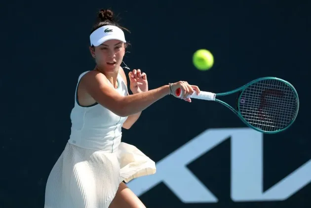 Jaqueline Cristian şi Ana Bogdan, eliminate la Australian Open