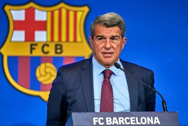 Laporta e de acord cu plecarea lui Xavi de la Barcelona