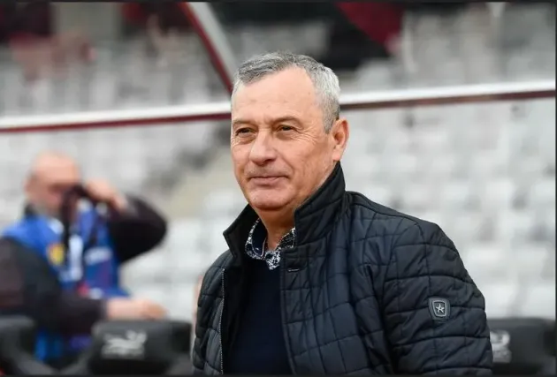Benga şi Iacob ar putea rămâne fără Rednic la UTA