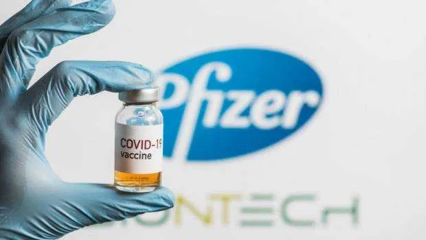România, dată în judecată de Pfizer! Compania ne cere să cumpărăm cele 28 de milioane de vaccinuri anti-Covid pe care le-am comandat