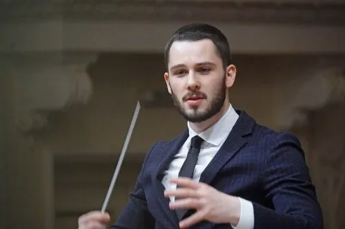 Concert extraordinar cu dirijorul Oliver Zeffman şi pianista Adela Liculescu