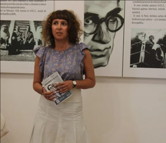 Concurs de poezie de dragoste: română, maghiară, germană sau engleză