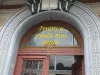 Agenţia care acreditează şi autorizează şcolile funcţionează ilegal