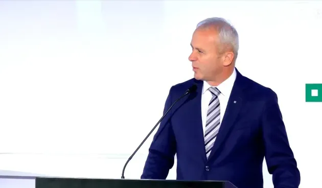 Al 4-lea mandat pentru şeful de promoţie al UnitBv. Ministerul Educaţiei a validat alegerea lui Abrudan în funcţia de rector al UnitBv
