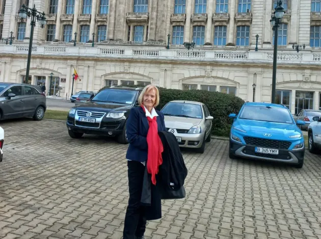 O lege mai bună, propusă de la Braşov: Modificările la normele adopţiei care ar putea face ca România să nu mai bată pasul pe loc