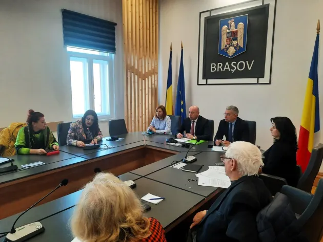 21 de azile în Braşov, 19 private. Nereguli, 108