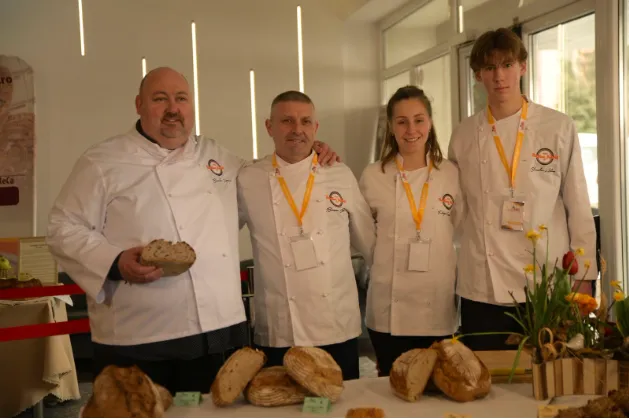 Pâinea Anului 2024: maia sălbatică