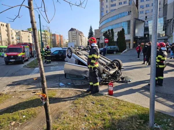 A scăpat teafăr dintr-o cascadorie pe Kogălniceanu