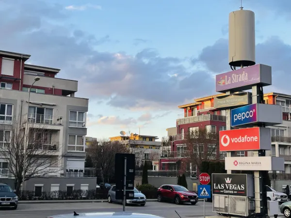 „Războiul” antenelor 5G continuă în zona Bartolomeu  