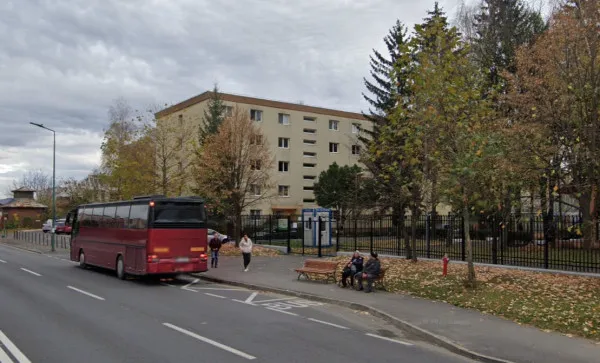 „Legea pumnului” în blocul social de pe strada Zizinului din Braşov?