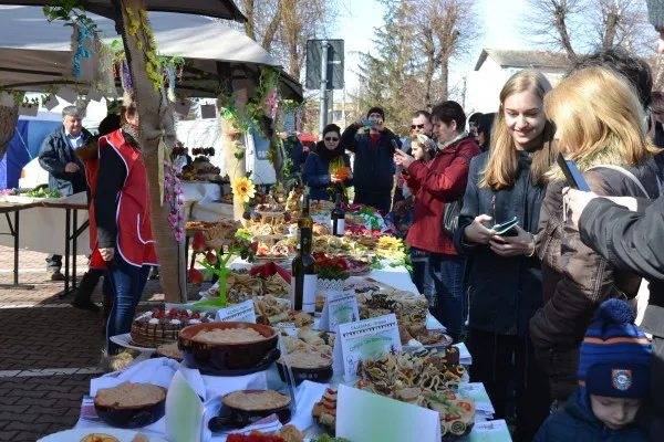 Festivalul Clătitelor, decalat pentru 6 – 7 aprilie. Cap de afiş, Taraful Rutenilor cu Carmen Chindriş
