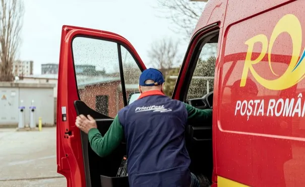 După proteste, Poşta Română creşte fondul de salarii