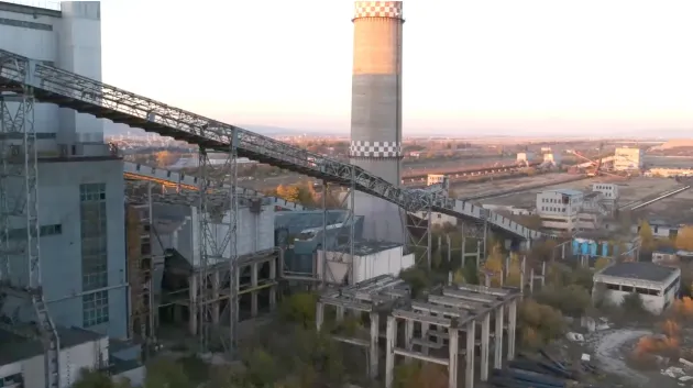 O firmă din Bucureşti va spune Primăriei Braşov cum trebuie demolate clădirile de pe platforma CET