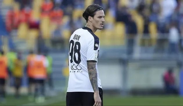 Napoli, interesată de Dennis Man