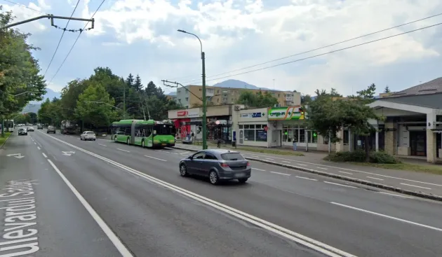 Încă o staţie pentru o linie specială „Transport elevi”