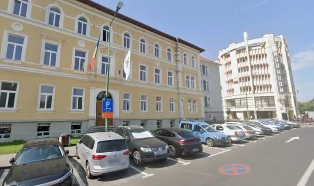 Laborator de Tehnologii Digitale pe cheltuiala unei firme, la Facultatea de Inginerie Electrică şi Ştiinţa Calculatoarelor