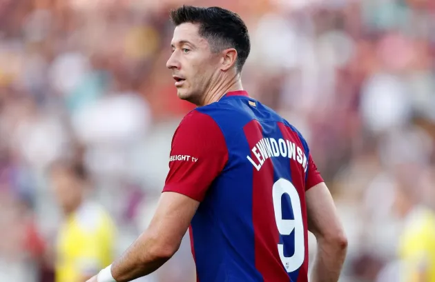 Robert Lewandowski se consideră încă tânăr pentru a accepta banii arabilor
