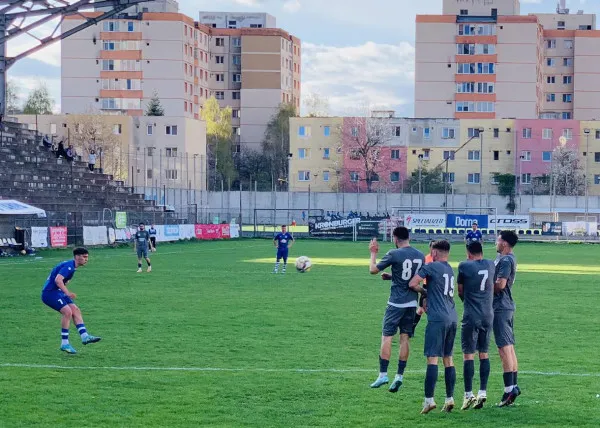 Kids Tâmpa a învins Râşnovul