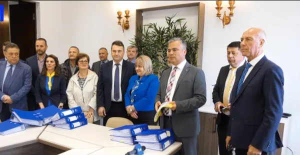 „Fără scandaluri şi dispute inutile. Suntem oameni ai faptelor”: PNL a intrat, oficial, în cursa pentru Consiliul Judeţean Braşov