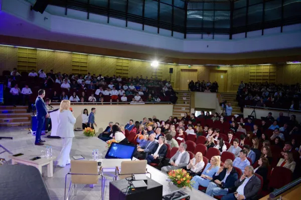 „Maratonul pentru Educaţie Antreprenorială”, la Braşov
