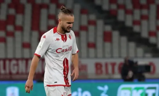 Puşcaş şi Bari, probleme în Serie B