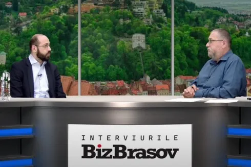 Schimbare de ştafetă la Biserica „Sfântul Nicolae” din Şcheii Braşovului