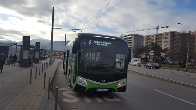 Modificări pe liniile RATBV 9 şi 15: mai multe autobuze, trasee ajustate