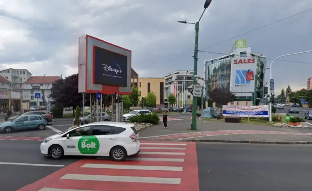 „Televizoarele” cu reclame, dezafectate