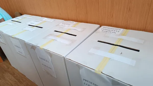 Politicienii braşoveni au votat în prima parte a zilei. Ce mesaje au transmis când au ieşit de la urne