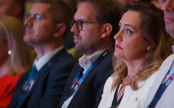 Unde a greşit USR? Sunt tensiuni majore în partid