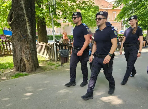 Cât au avut de lucru jandarmii în mai: de 96 de ori chemaţi prin 112, 293 de cazuri pe linie de ordine şi linişte publică, trimişi după 97 de braşoveni să-I ridice de acasă