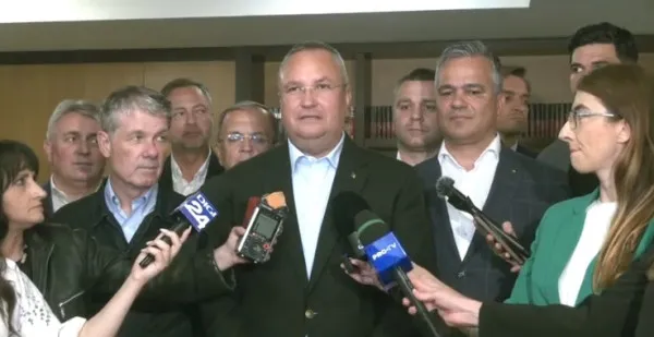 Prezidenţiabilii: nici candidaţi, nici dată de alegeri nu avem. Şi PNL, şi PSD au ales Braşovul pentru şedinţele naţionale de partid, în care s-a deschis lupta pentru următoarele alegeri 