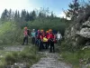 A căzut în gol, 80 de metri 