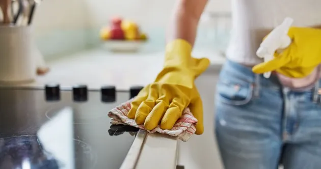 Truc preţios de curăţenie, dezvăluit de angajatul unui restaurant