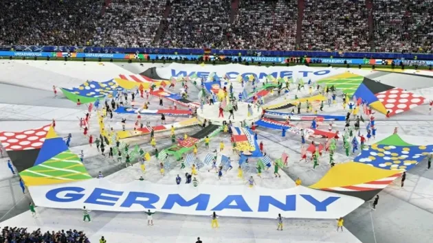 A început Campionatul European!
