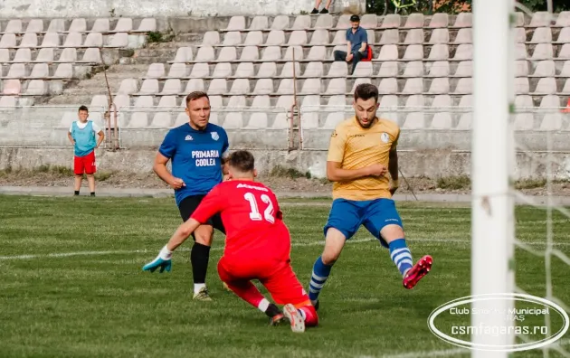 Cu victorii în intermediară, Codlea şi Cristian se bat pentru baraj până în ultima etapă

